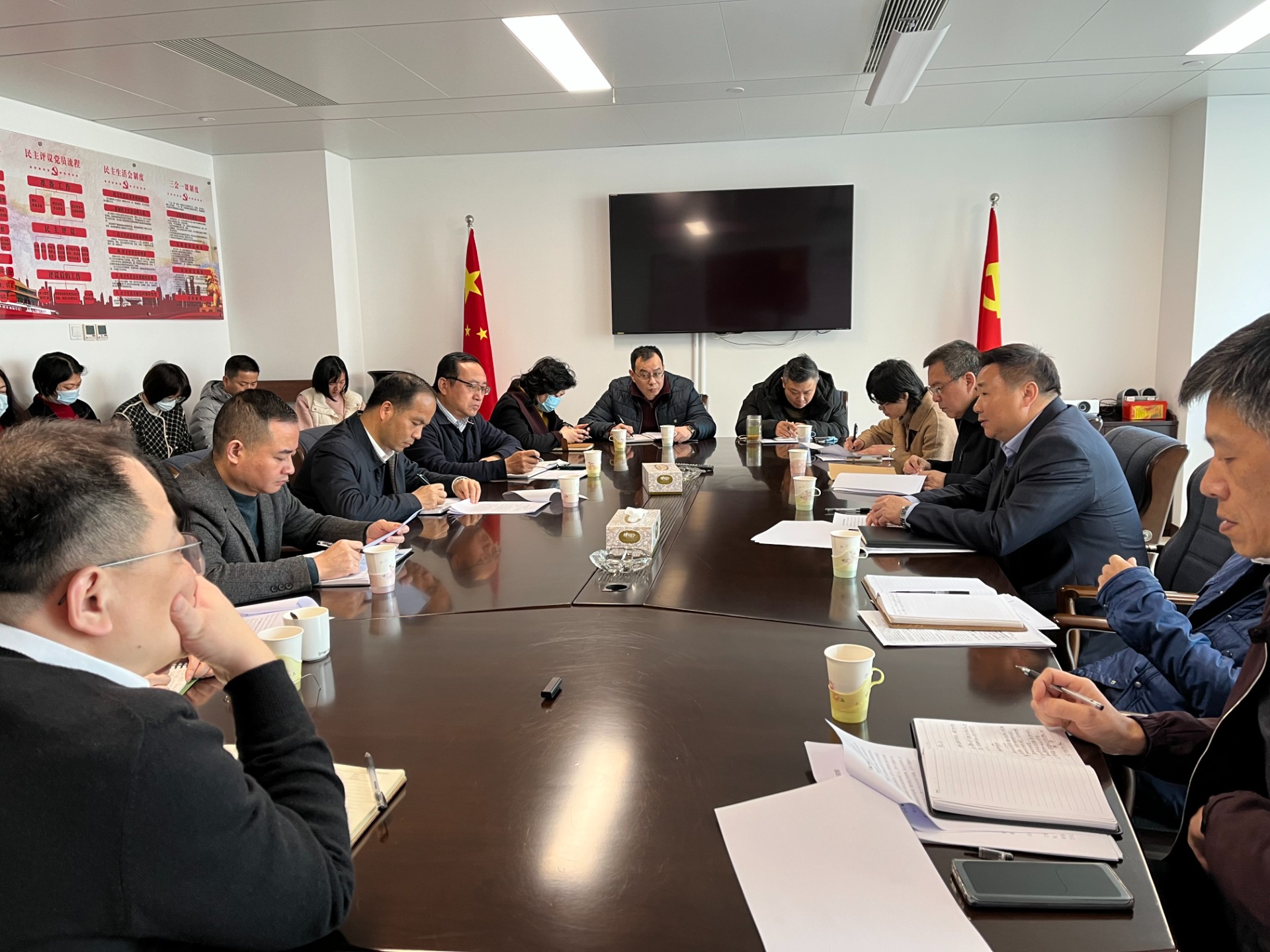 許總榕江召開清理逾期應(yīng)收帳款會.jpg